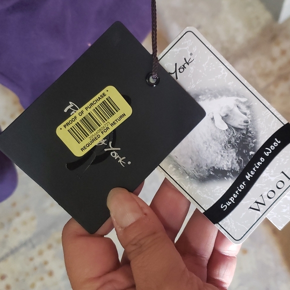 Beautiful Amethyst Wool Coat Preston & York, w/ruffle - Picture 9 of 10